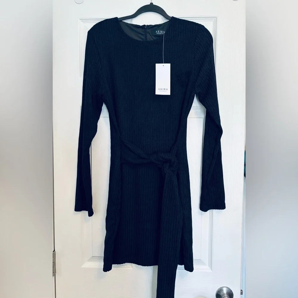AKIRA Elegant Black Long Sleeve Dress